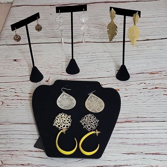 Earring Bundle Six Pairs - Picture 9 of 9